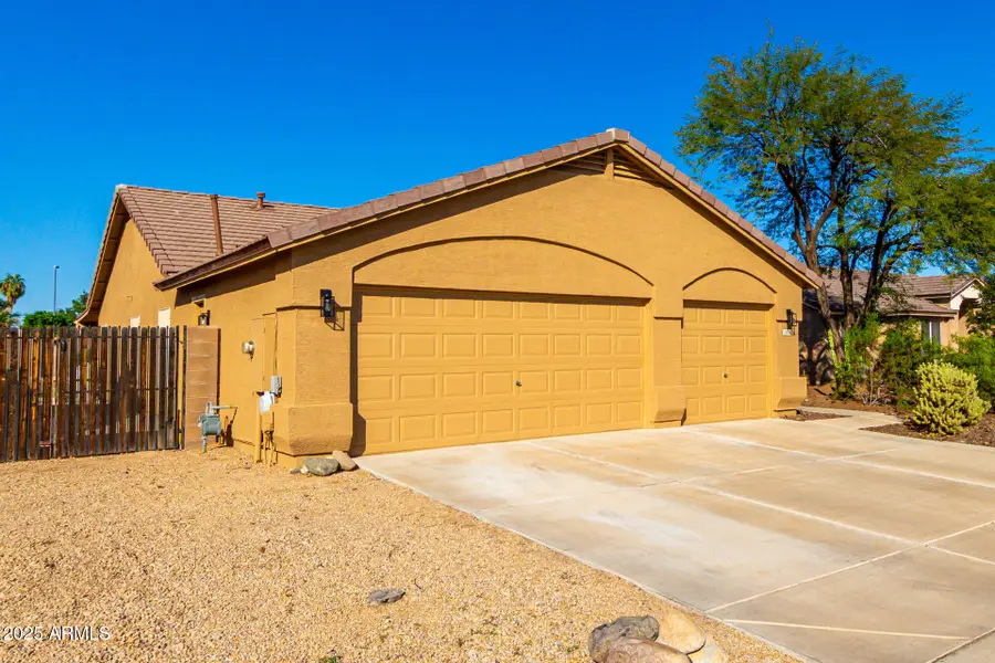 10816 W Quail Avenue, Peoria, AZ 85373 - Image #2