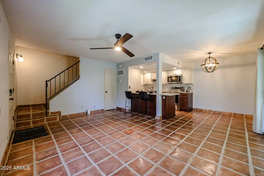 10209 N 8th Place #A, Phoenix, AZ 85020 - Image #3