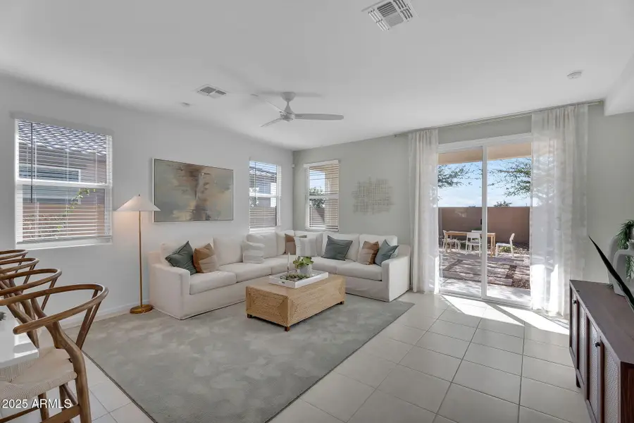 36585 W Maddaloni Avenue, Maricopa, AZ 85138 - Image #2