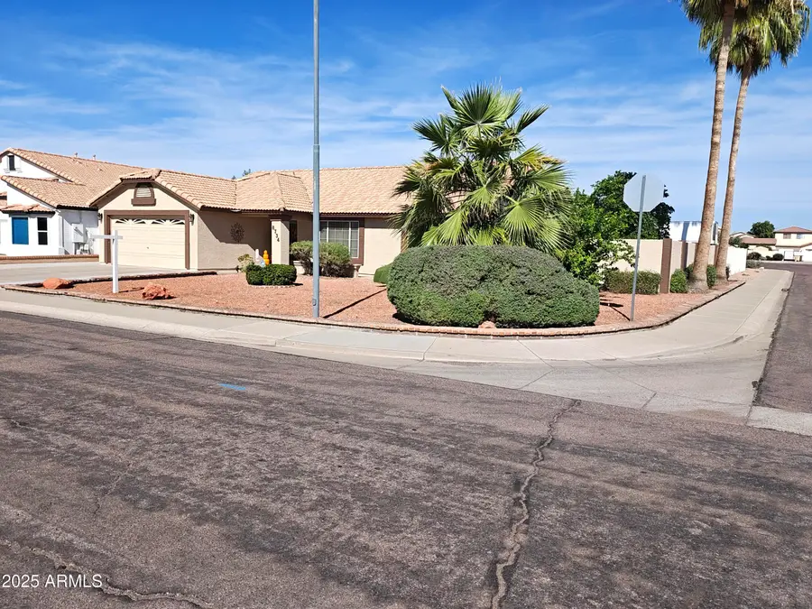 8734 W Bloomfield Road W, Peoria, AZ 85381 - Image #2
