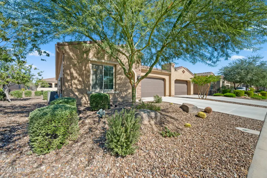 16884 W Earll Drive W, Goodyear, AZ 85395 - Image #2