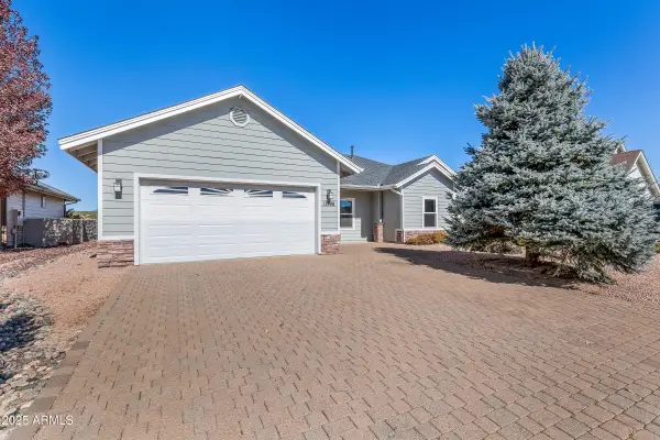 11798 Monarch Drive, Bellemont, AZ 86015