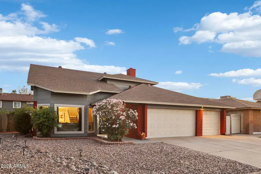 945 W Portobello Avenue, Mesa, AZ 85210 - Image #3