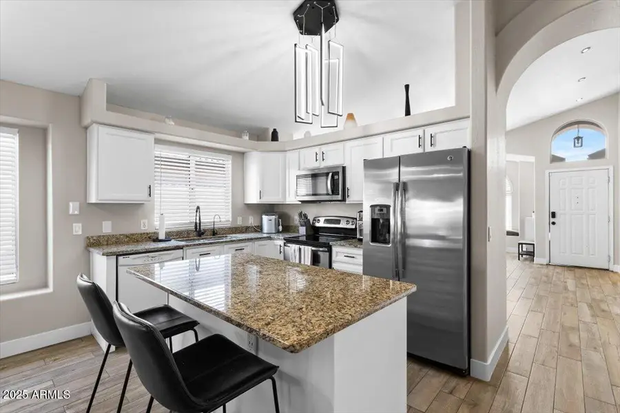 110 W Rosemonte Drive, Phoenix, AZ 85027 - Image #3