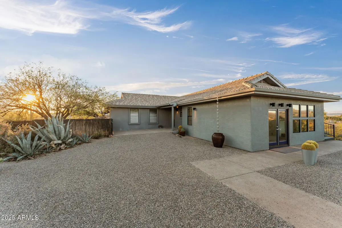 235 W Via Tortuga Drive, Wickenburg, AZ 85390 - #1