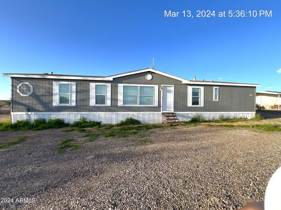 22548 W Skinner Road, Wittmann, AZ 85361 - Image #2