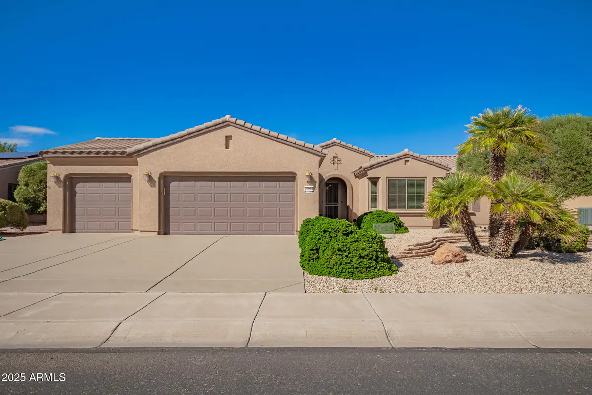 18044 W Tierra Del Sol Drive, Surprise, AZ 85387 - Image #1