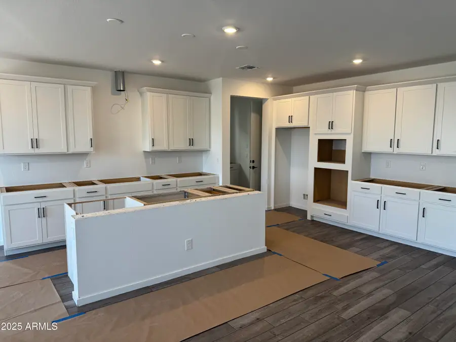 2453 W Maximo Way, Deer Valley, AZ 85085 - Image #2