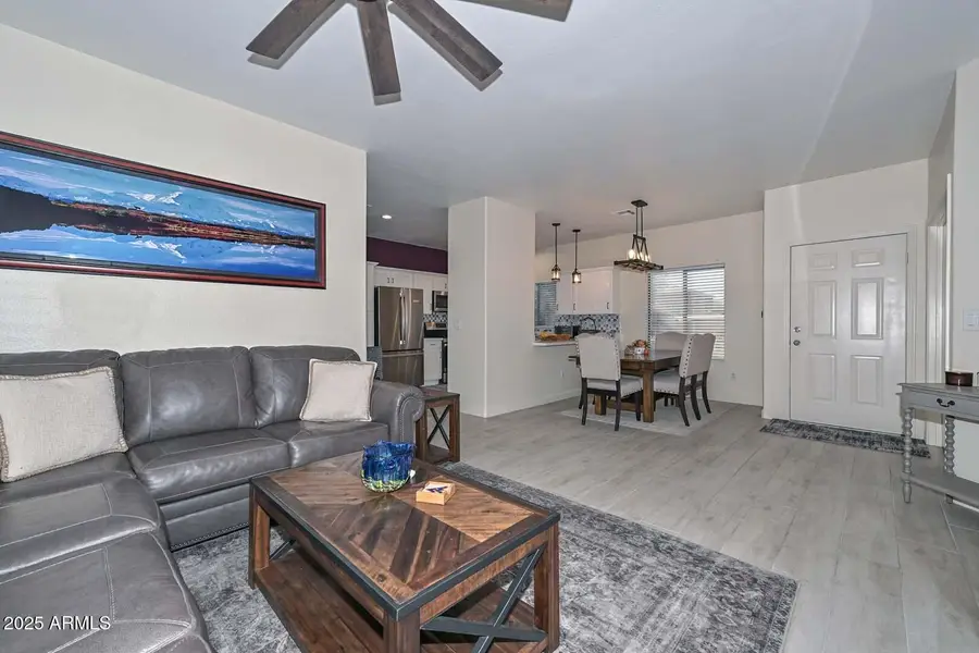 4026 E Melinda Lane, Phoenix, AZ 85050 - Image #3