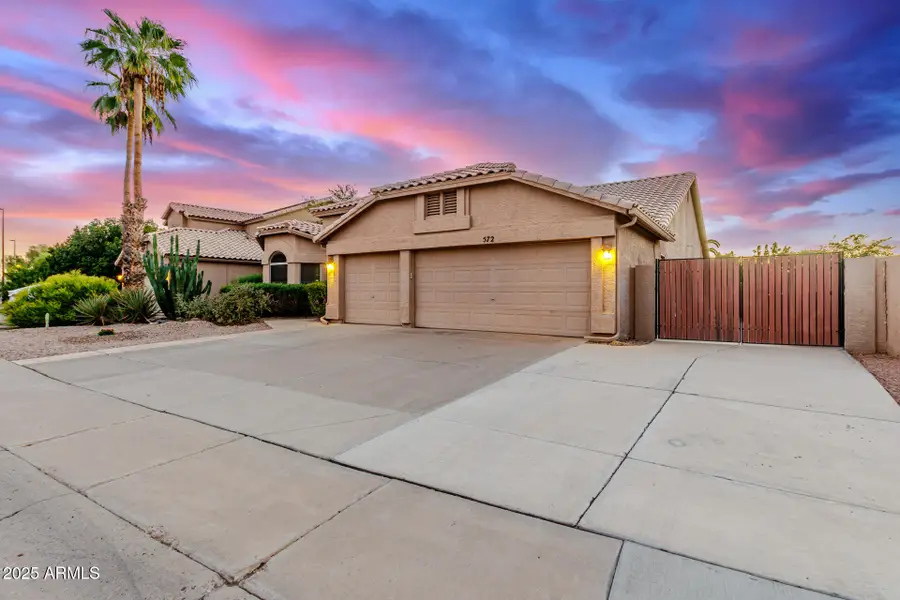 572 N Kingston Street, Gilbert, AZ 85233 - Image #2