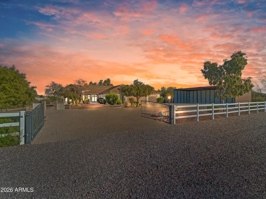 2354 N Casa Grande Avenue, Casa Grande, AZ 85122 - #2
