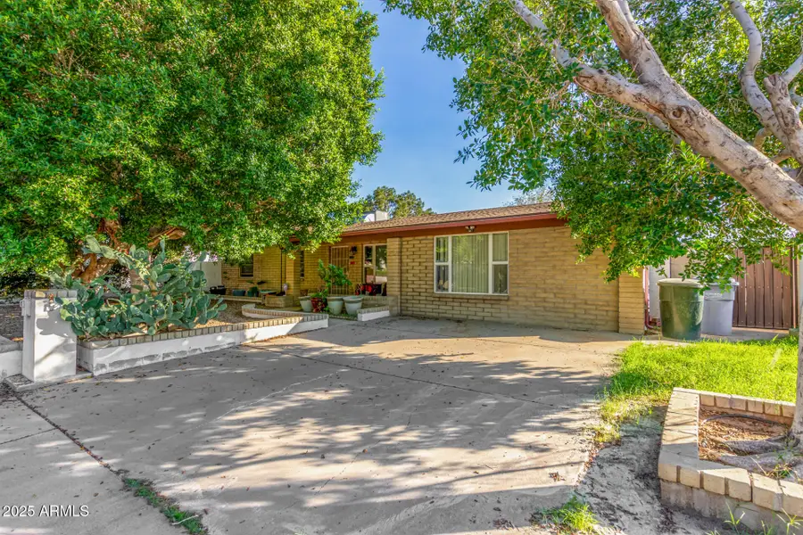 3809 W Rue De Lamour Avenue, Phoenix, AZ 85029 - Image #2