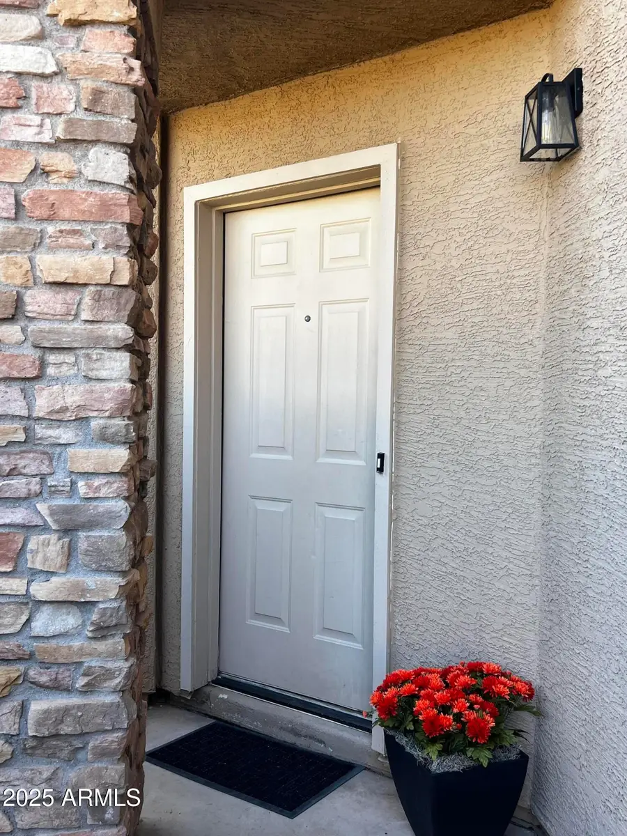 5959 W Del Rio Street, Chandler, AZ 85226 - Image #2