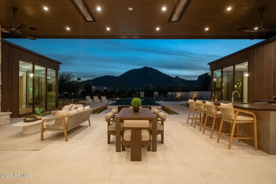 5902 E Cactus Wren Road, Paradise Valley, AZ 85253 - Image #2