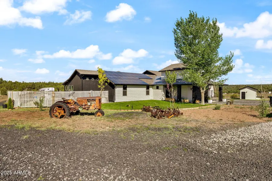 7106 Long Road, Linden, AZ 85901 - Image #3