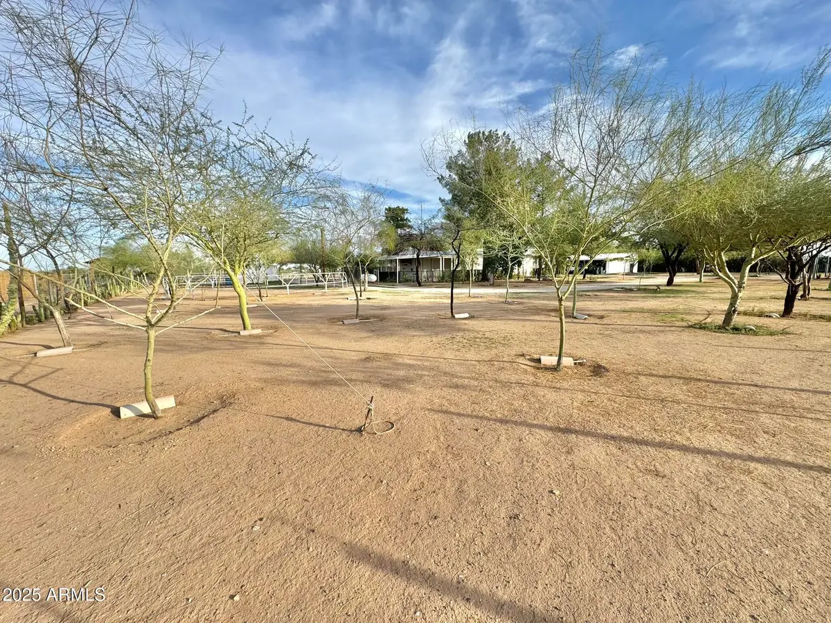27021 N 211th Avenue, Wittmann, AZ 85361 - Image #1