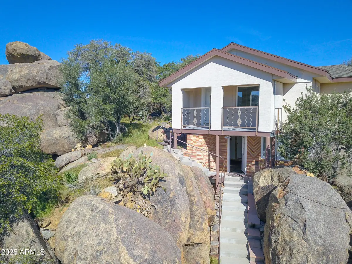 23333 S Mountainaire Drive S, Yarnell, AZ 85362 - Image #1