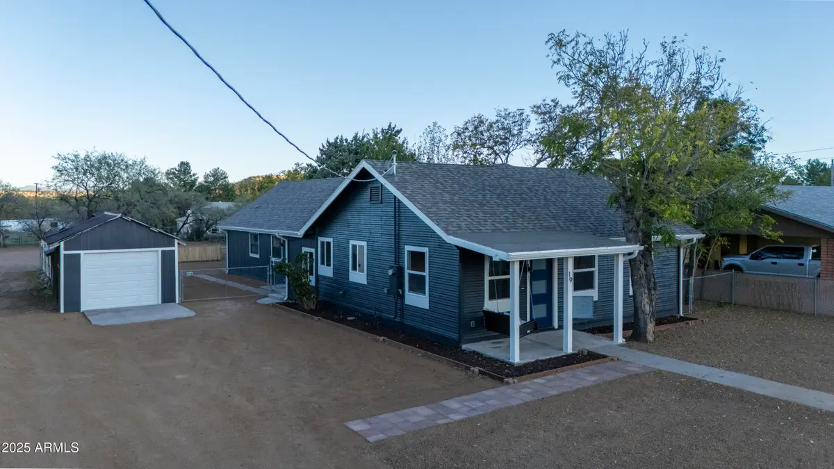 19 N 17th Street, Cottonwood, AZ 86326 - #1