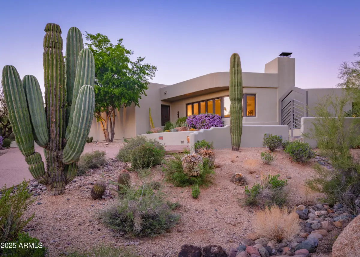 2014 Smoketree Drive, Carefree, AZ 85377 - Image #1