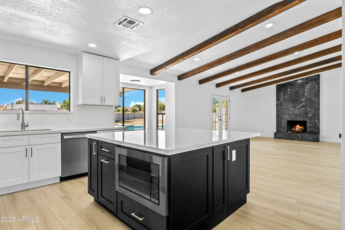 39 W Vinedo Lane, Tempe, AZ 85284 - #1