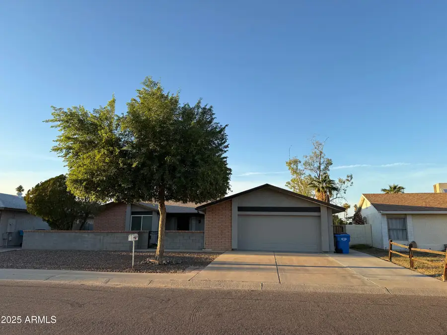 10138 W Highland Avenue, Phoenix, AZ 85037 - Image #2