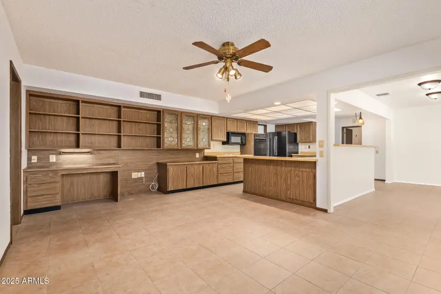 17402 N Lindgren Avenue, Sun City, AZ 85373 - Image #3
