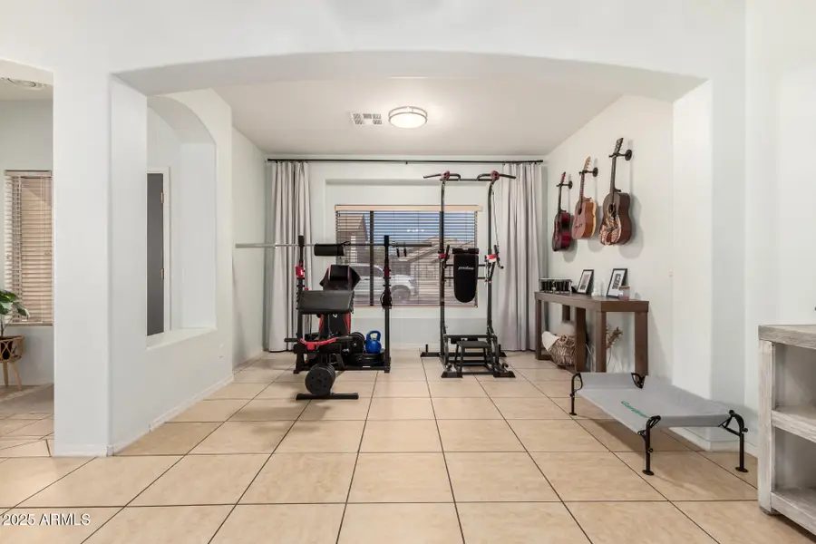 1909 S 80th Avenue, Phoenix, AZ 85043 - Image #3