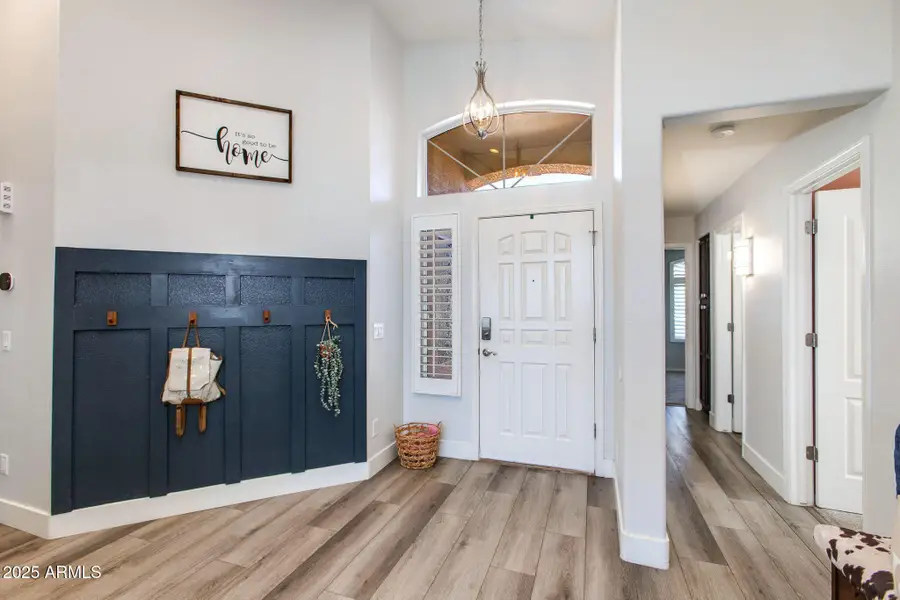 11349 E Des Moines Circle, Mesa, AZ 85207 - Image #2