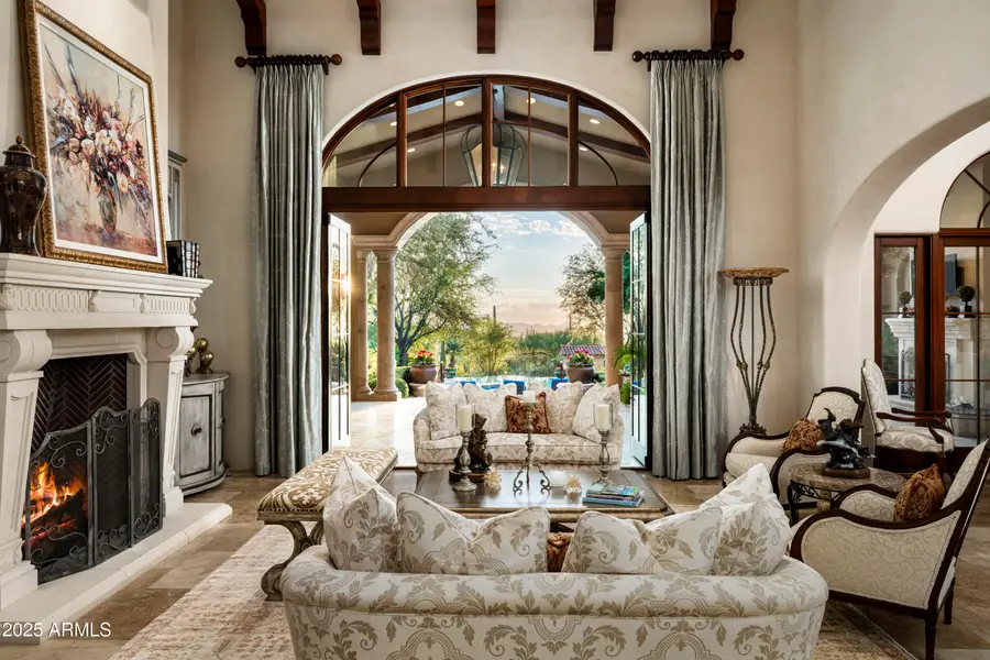 10955 E Feathersong Lane, Scottsdale, AZ 85255 - Image #2