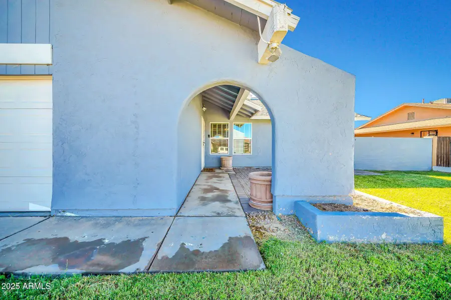 5503 W Carol Ann Way, Glendale, AZ 85306 - Image #3