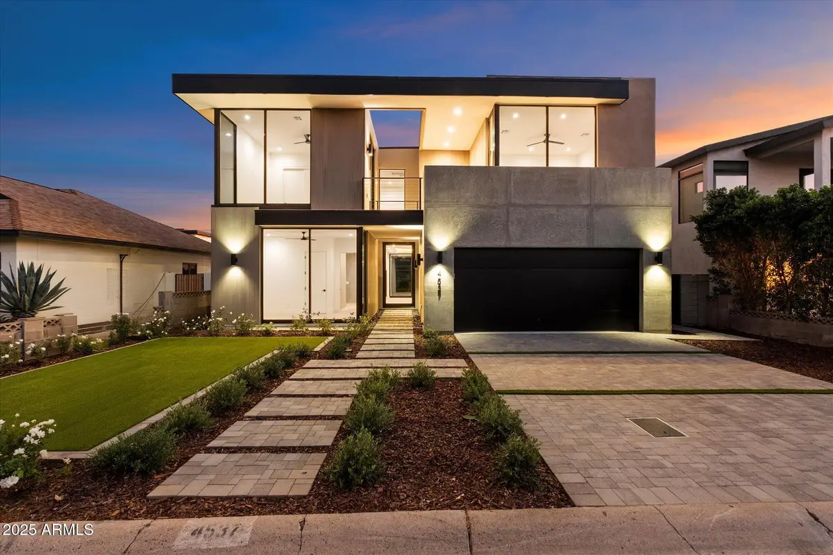 4537 E Montecito Avenue, Phoenix, AZ 85018 - #1