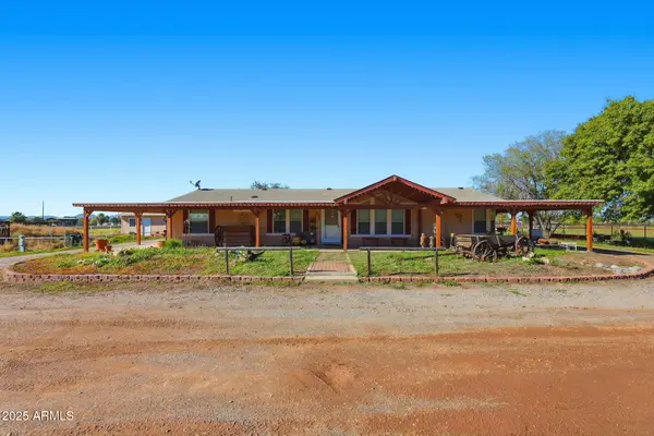 40994 N Coyote Road, San Tan Valley, AZ 85140