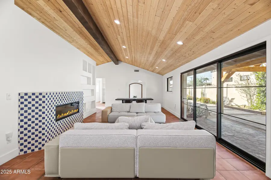 4142 E Stanford Drive, Phoenix, AZ 85018 - Image #3