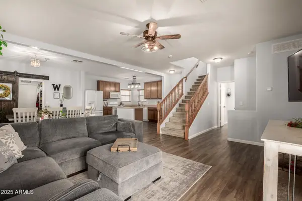 2748 S Sailors Way, Gilbert, AZ 85295