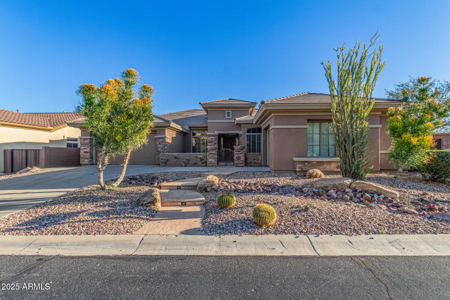 42032 N Club Pointe Drive, Anthem, AZ 85086 - Image #2