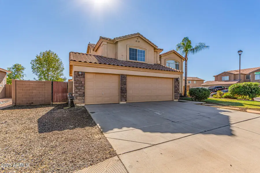 835 E Stirrup Lane, San Tan Valley, AZ 85143 - Image #3