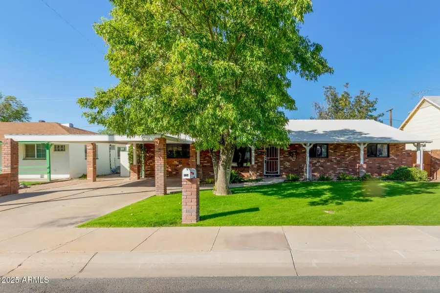 120 S Sahuaro Drive, Gilbert, AZ 85233 - Image #2