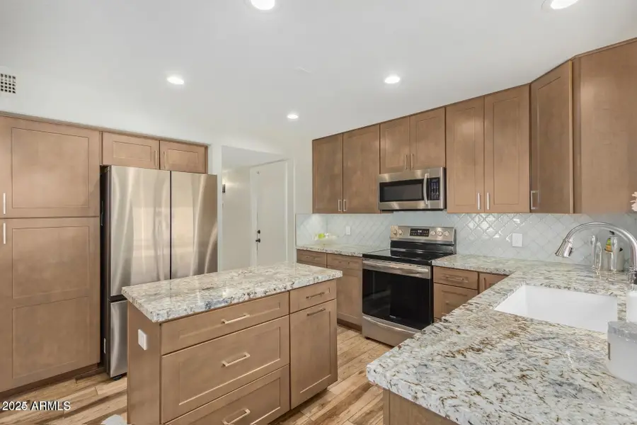 6356 W Adobe Drive, Glendale, AZ 85308 - Image #3