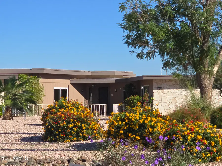 10838 W Thunderbird Boulevard, Sun City, AZ 85351 - Image #2