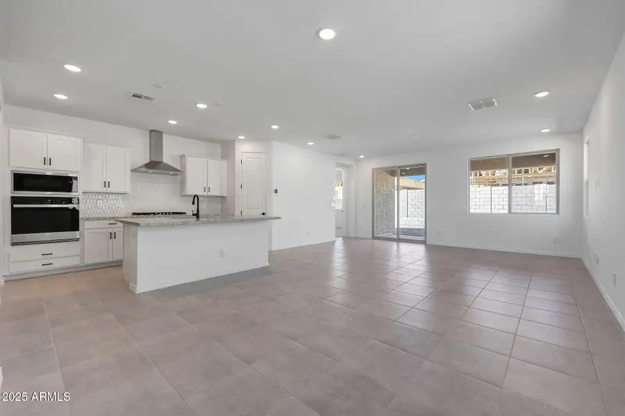 24238 W Illini Street, Buckeye, AZ 85326 - Image #3