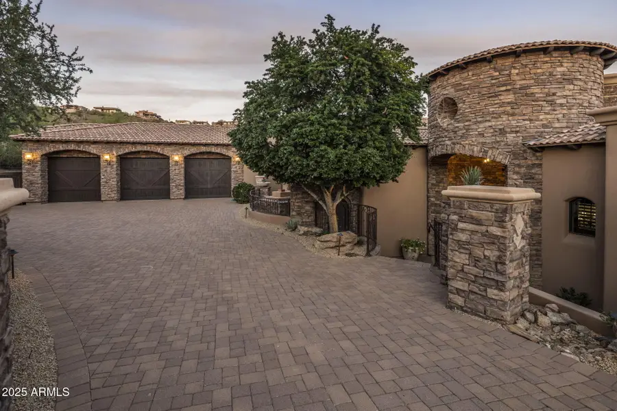 10537 N Crestview Drive, Fountain Hills, AZ 85268 - Image #2