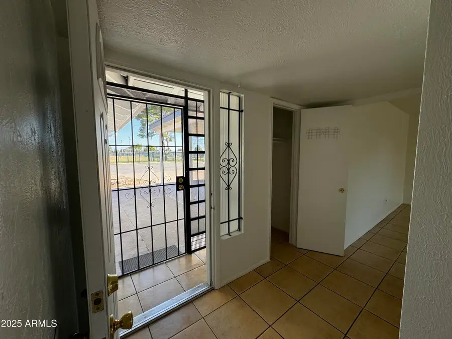 4718 N 39th Avenue, Phoenix, AZ 85019 - Image #2