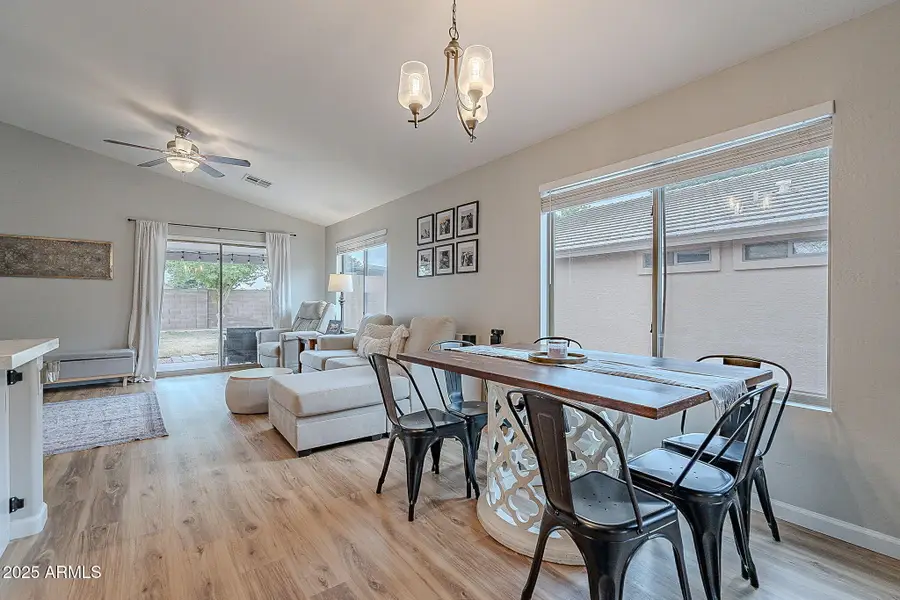 2574 W Sawtooth Way, San Tan Valley, AZ 85144 - Image #2