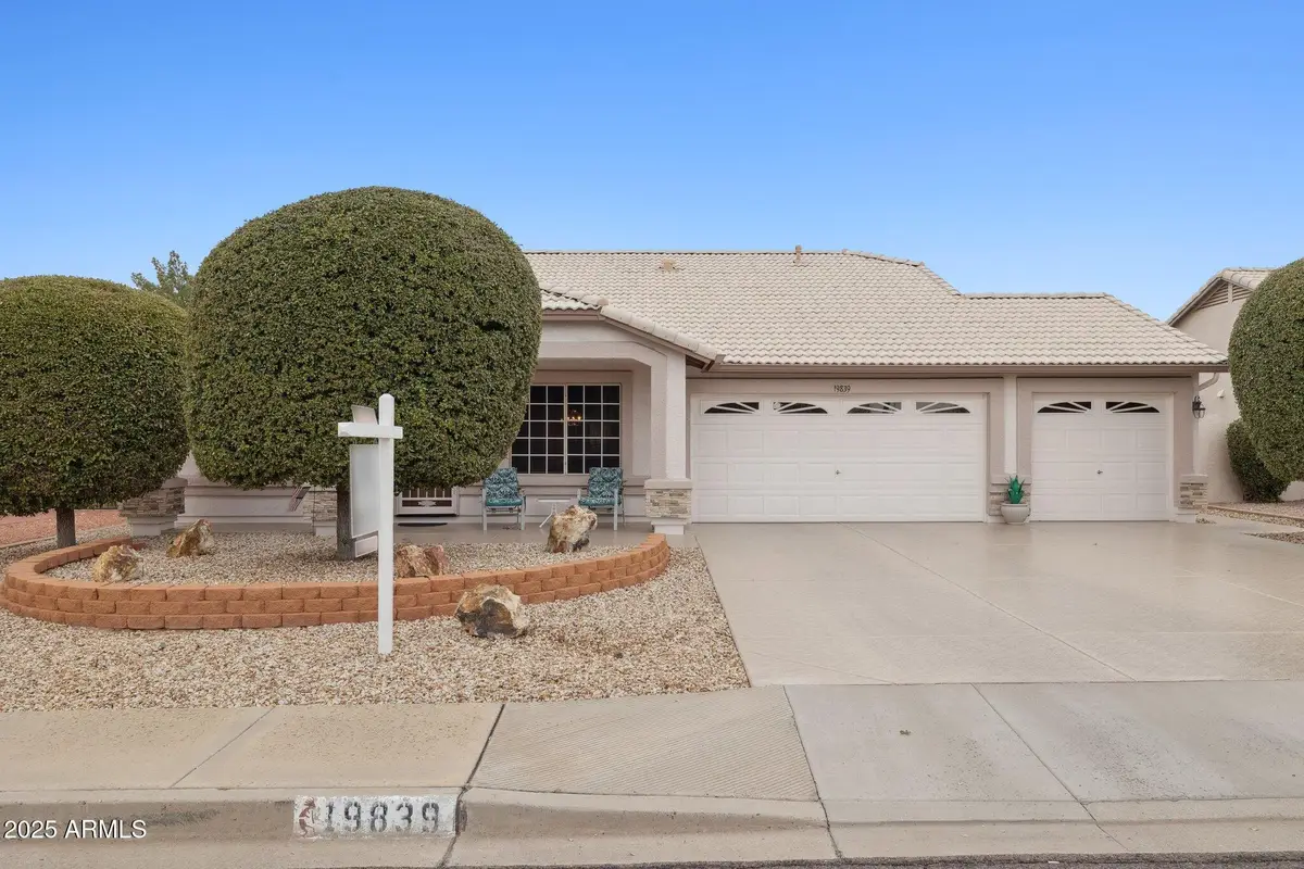 19839 N 109th Avenue, Peoria, AZ 85373 - Image #1