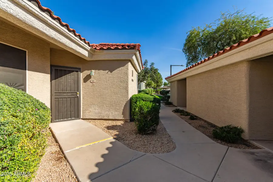 2929 W Yorkshire Drive #1061, Phoenix, AZ 85027 - Image #2