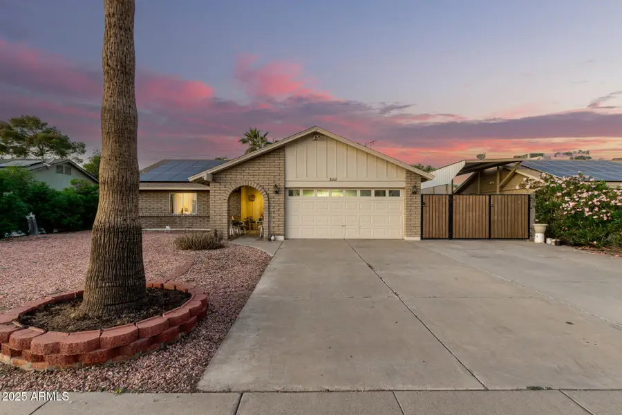 3208 W Juniper Avenue, Phoenix, AZ 85053 - Image #2