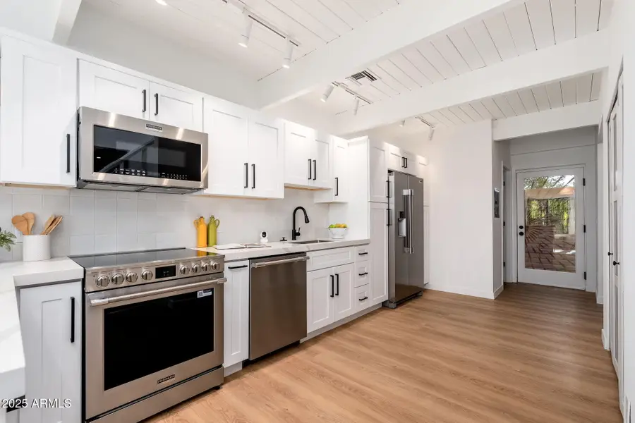 3646 N 38th Street #B, Phoenix, AZ 85018 - Image #2