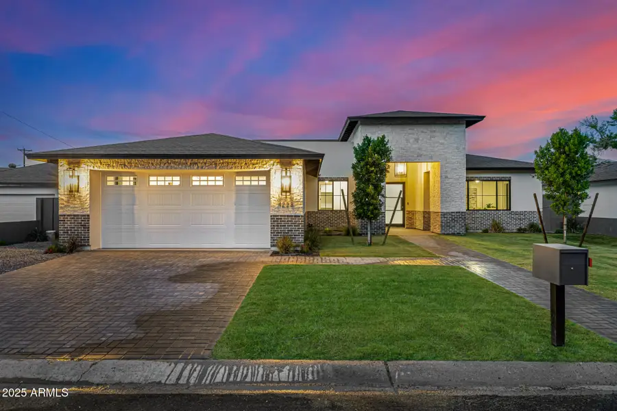 4228 E Avalon Drive, Phoenix, AZ 85018 - Image #2