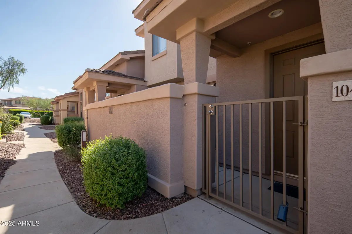 42424 N Gavilan Peak Parkway #12104, Anthem, AZ 85086 - Image #1