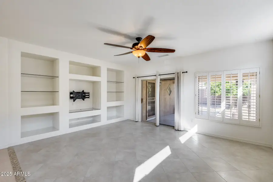 16178 W Montoya Drive, Surprise, AZ 85374 - Image #2